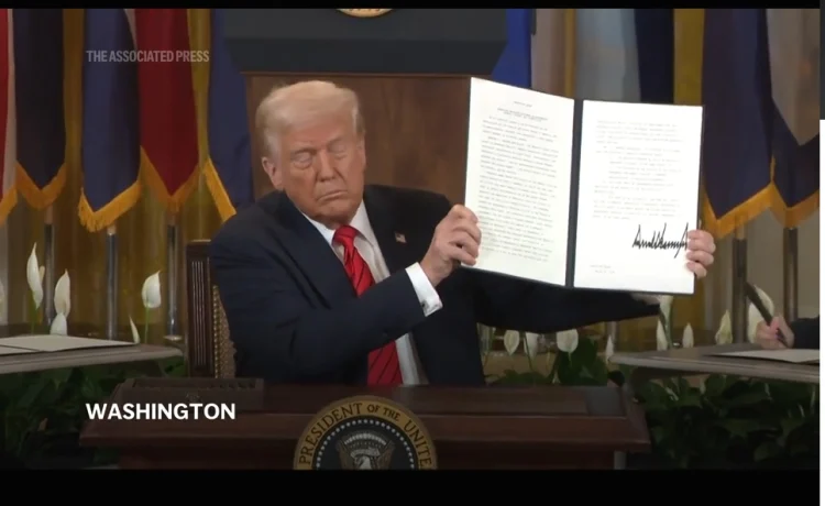Trump orders a plan to dismantle the Education Department