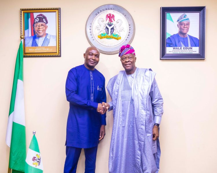 Nigeria eyes 10 billion SCF gas production by 2030 as minister, NLNG discuss expansion plans
