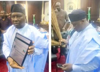 Adamawa Governor Fintiri formally defects to APC